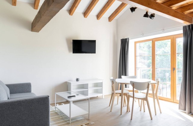 Family apartment with garden view and chill-out cube in the garden