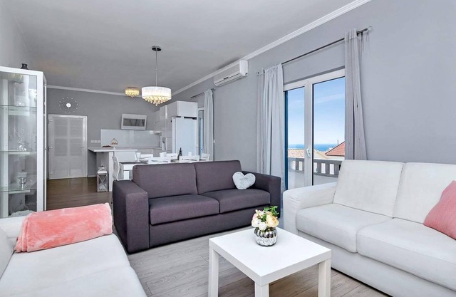 Family apartment in center of city