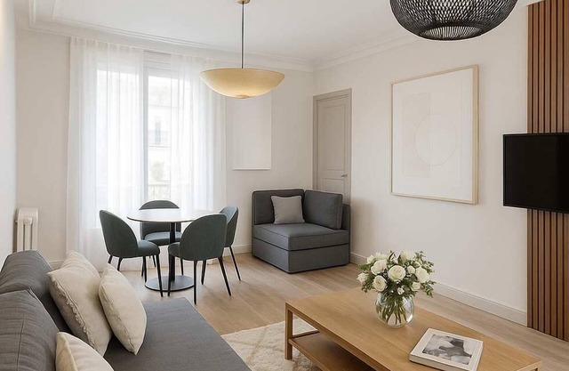 Family apartment in Paris, close to attractions