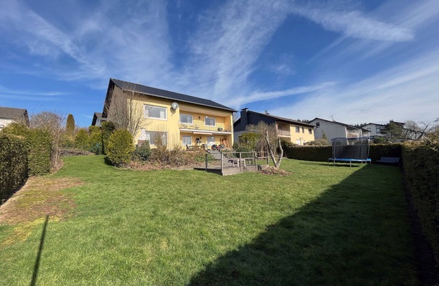 Family apartment with idyllic view and garden - Apartment 1