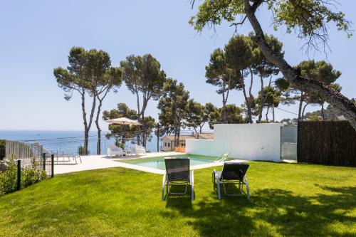 Family Beachfront Villas with Private Pool