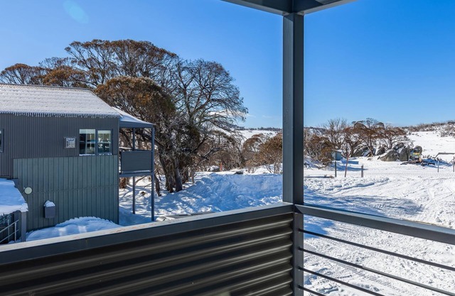 Family Chalet 32 - Beautifully furnished 2 bedroom apartment