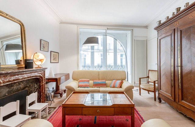 Family flat in city center