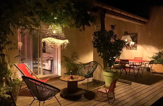 Family villa near Montpellier, sleeps 6, with swimming pool