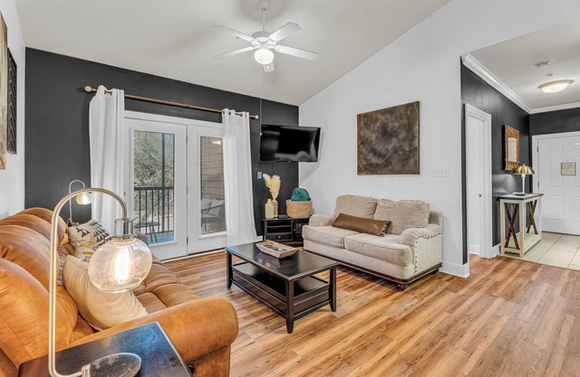 Family-Friendly 2BR/2BA Foley Condo + Pool Access + Near Attractions