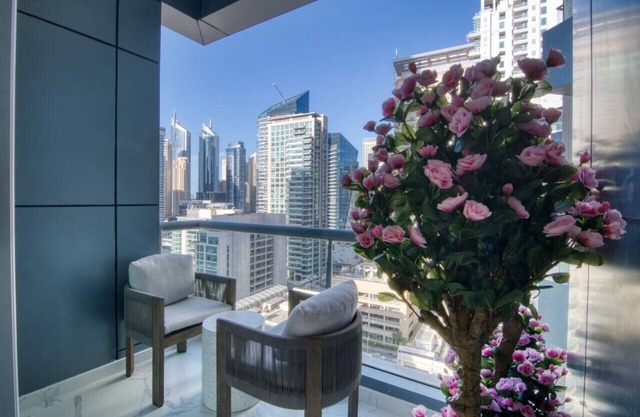 Family-Friendly 4BR Marina Home – Prime Dubai Location