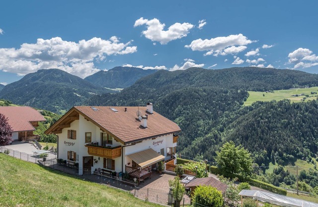 Family-Friendly Apartment “Alpe Unterkehrhof” with Mountain View, Garden & Terrace