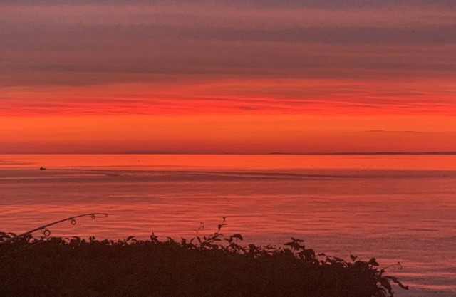 Family Friendly Beach House in the Heart of Northfork Wineries