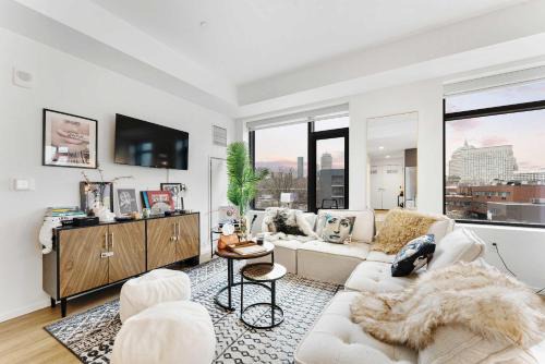 Family-Friendly Central Boston Suite