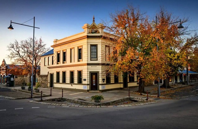 Family friendly, historical building right in the center of town!