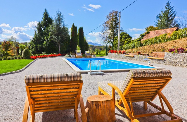 Family friendly house with a swimming pool Gornja Voća, Zagorje (K-11873)