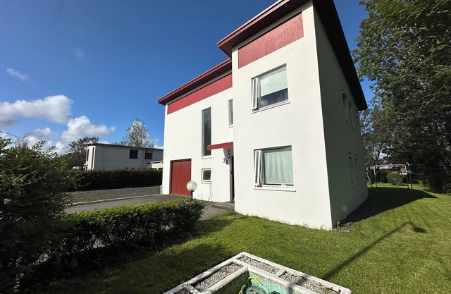 Family friendly house in Downtown Selfoss - Birta Rentals