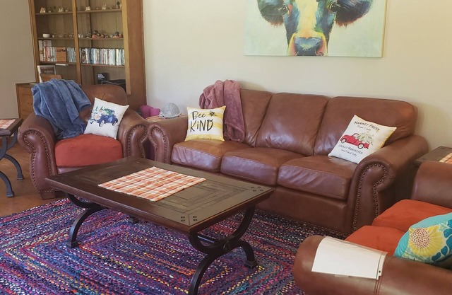 Family friendly house in a countryside setting with wifi and A/C