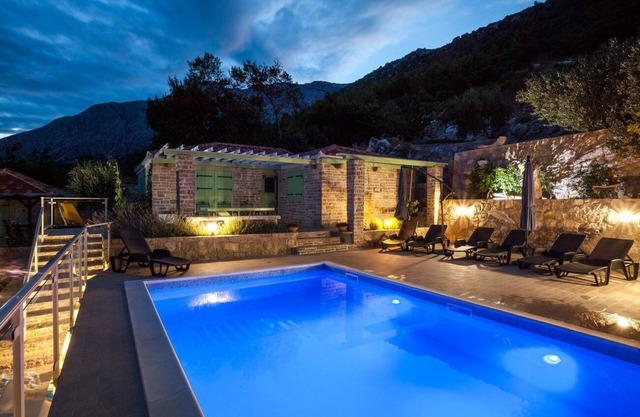 Family friendly house with a swimming pool Orebić, Pelješac (K-20612)