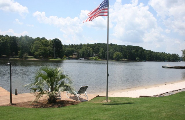Family Friendly Lake Oconee House