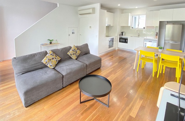 Family-Friendly Modern 3BR home near Gold Coast Attractions