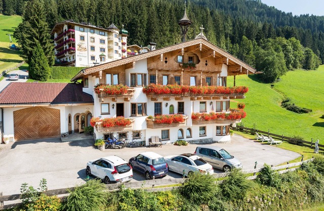 Family-Friendly, Nature & Wellness On-Site