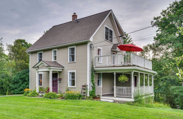 Family-Friendly Retreat in Barre: 2 Spacious Decks