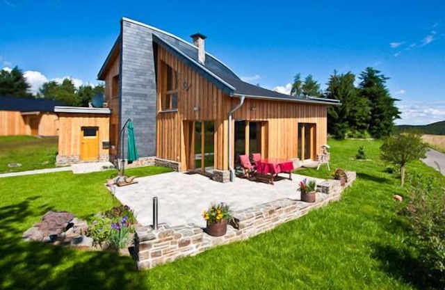 Family friendly, rollstuhlger downstairs. Non smoking - Holiday house