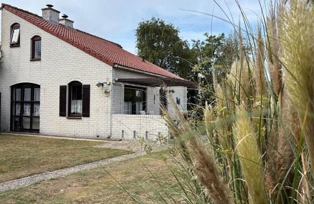 Family-friendly, spacious and comfortable bungalow in a central location