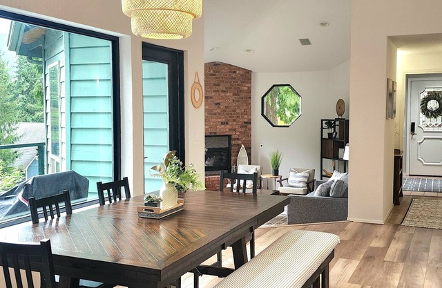 Family-friendly Summer Retreat w/easy Lake access