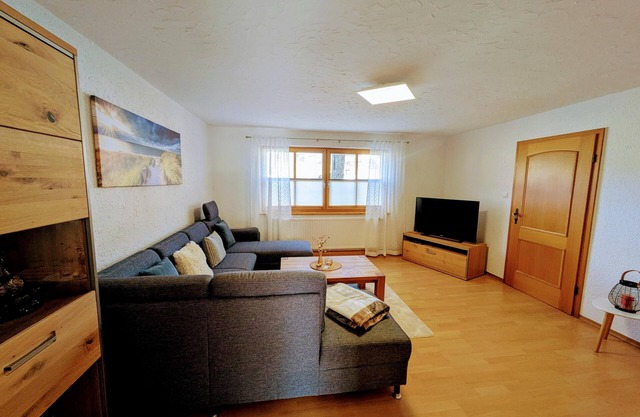 Family-friendly vacation home (130 m2) with private garden