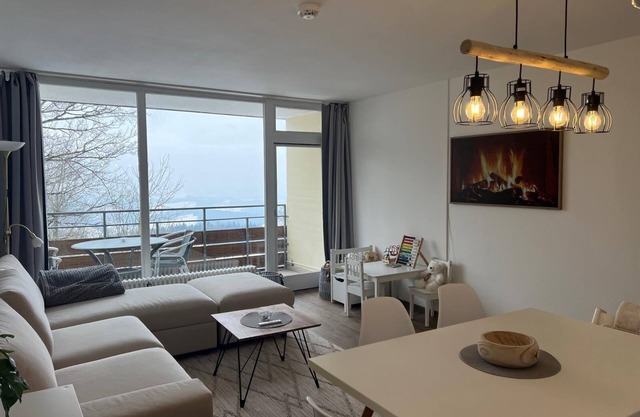 Family-friendly vacation apartment (53 m²) with indoor pool and sauna in the building