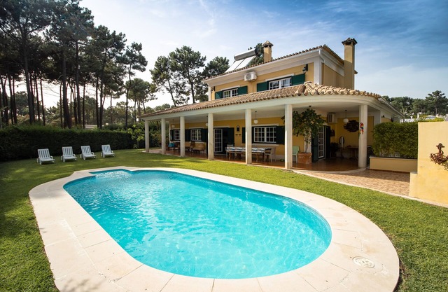 Family Friendly Villa Aroeira Golf Resort near cities offers beautiful beaches