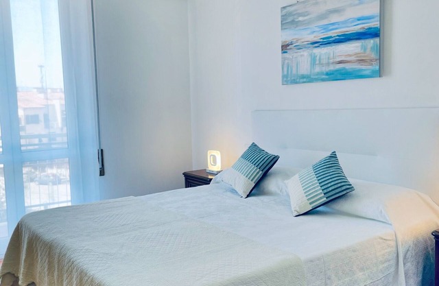 Family & Friends Sarzana Apartment CIN: IT011027C2ERAB87GU CITRA 011027-LT-0356