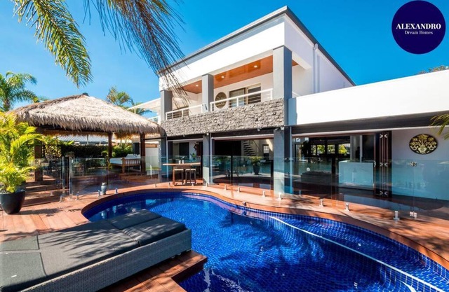 Family Haven / Runaway Bay