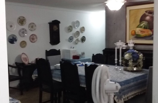 Family home excellent location
