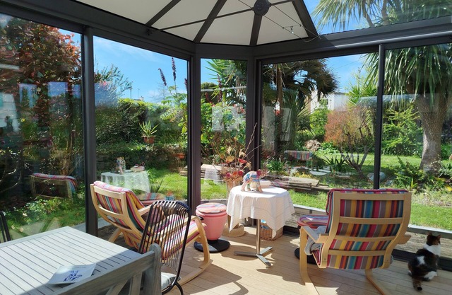 Family home in the countryside 1.5 km from 2 beaches