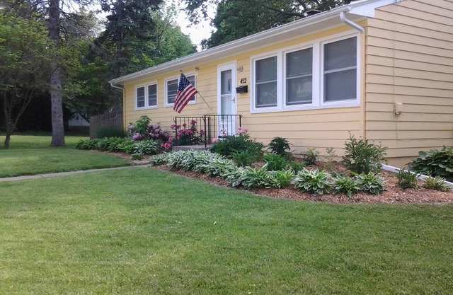 Family Home Near Downtown Valpo & University