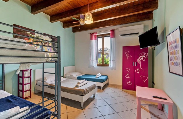 family house apartment for 6 pearson