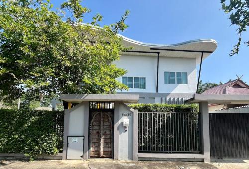 Family House near Chiang Mai City Center