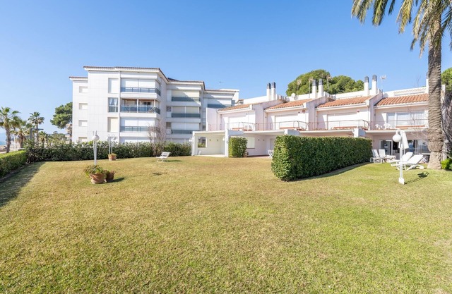 Family house with barbecue 8km from Port Aventura