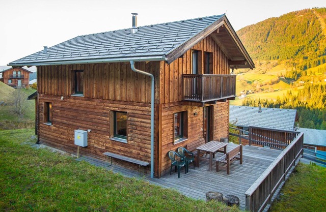 Family mit 3 SZ für bis zu 6 Pers. by Interhome