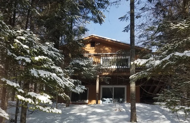 Family/pet friendly. Gorgeous views from this stunning wooded lot.