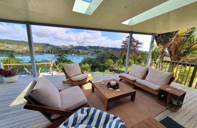 Family Retreat on the Coast