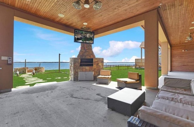 Family Retreat✶Lake Livingston Luxury✶Private Pier