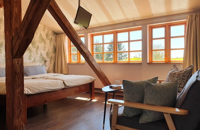 Family room-#5 Königsfarn im 1.OG-Deluxe-Ensuite with Bath-Countryside view