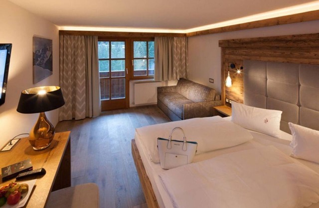 Family room Alpine Lifestyle - Berghotel Madlener