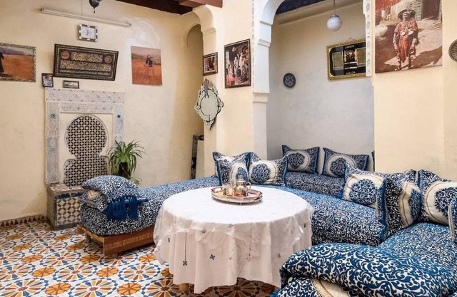 Family Room for 18 peoples Sunny Riad Inside Medina Fes El Bali