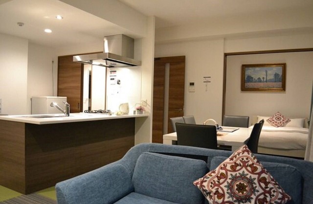 Family Suite 2 doubles and 1 set of double futons/Fukuoka Fukuoka