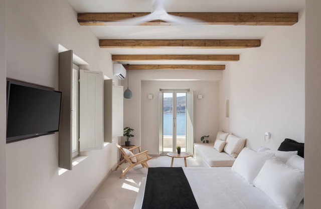 Family Suite By Yerma Suites Limeni