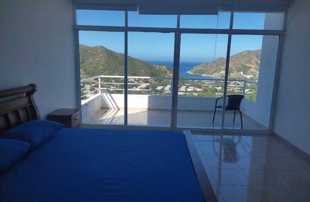 "Family Vacation House with Stunning Views "