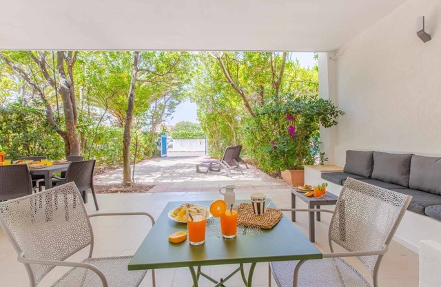 Family villa at 20 m from the sea - garden - laundry machine - 6 beds