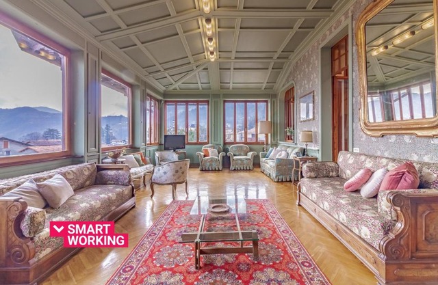Family Villa with Stunning Lake View by Wonderful Italy