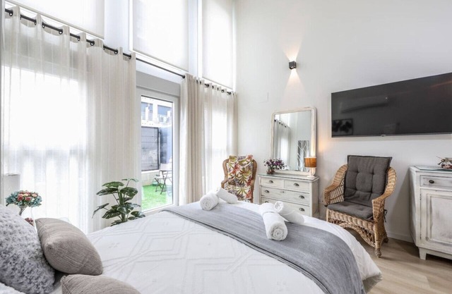 Fancy Studio with Terrace & Pool in Madrid South
