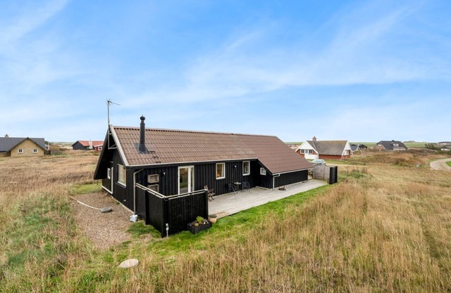 "Fannie" - 200m from the sea by Interhome